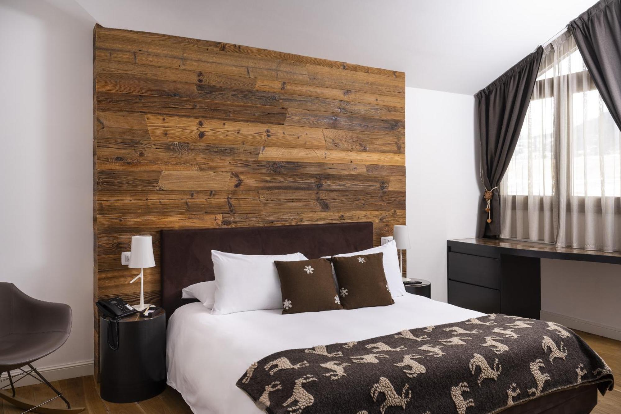 Montana Lodge & Spa, By R Collection Hotels La Thuile Exterior photo